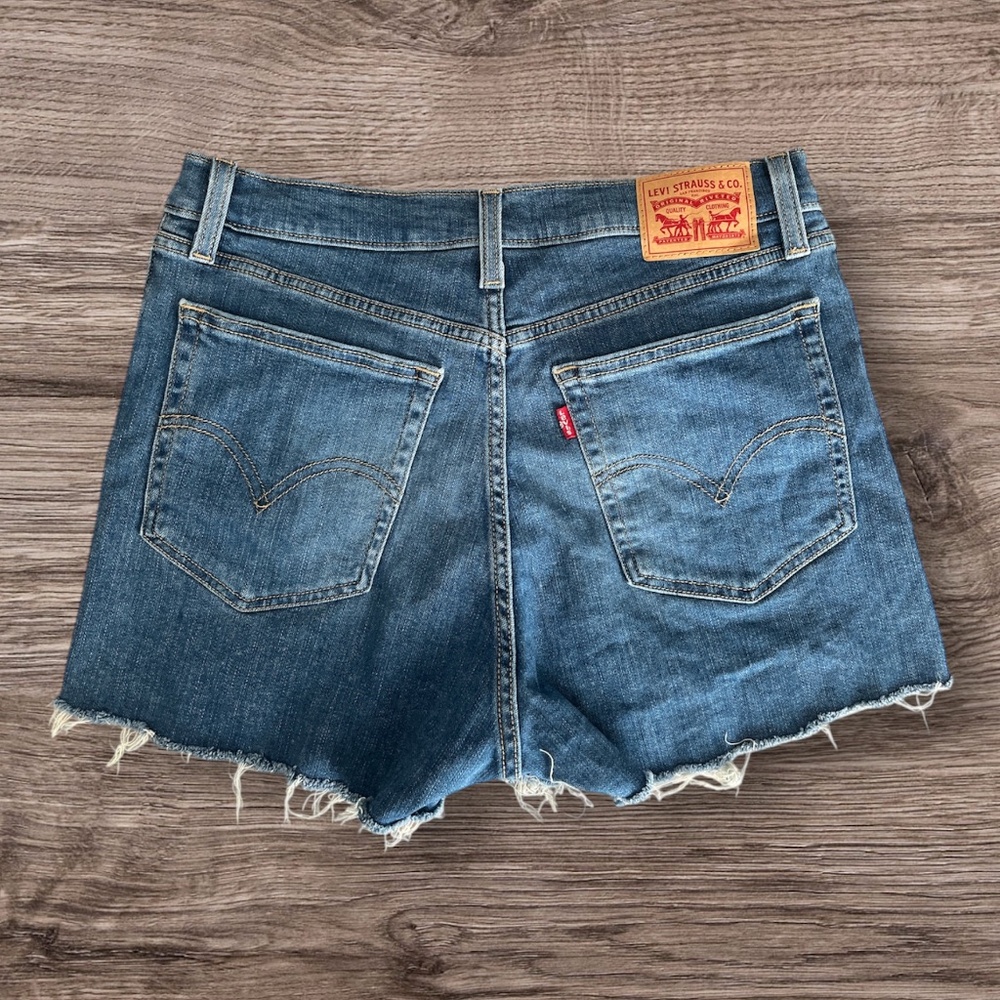 Levi's High Rise Jean Shorts - Picture 2 of 8